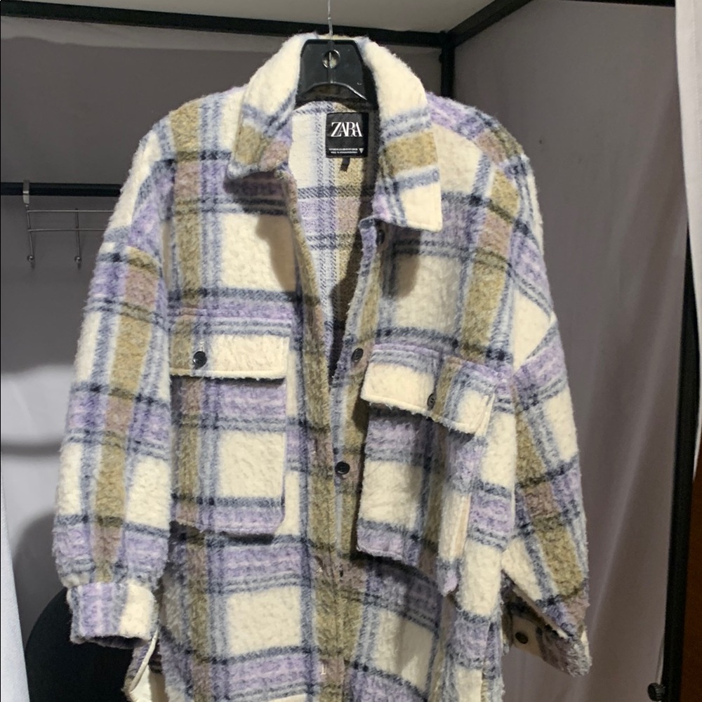 Zara Women's Checkered Teddy Jacket - Cream and Purple